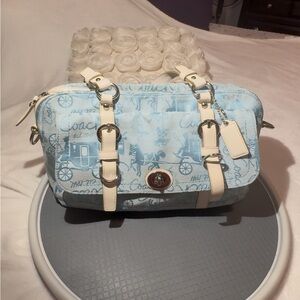 The perfect classy and sassy Coach Satchel for Spring/Summer 2025!
